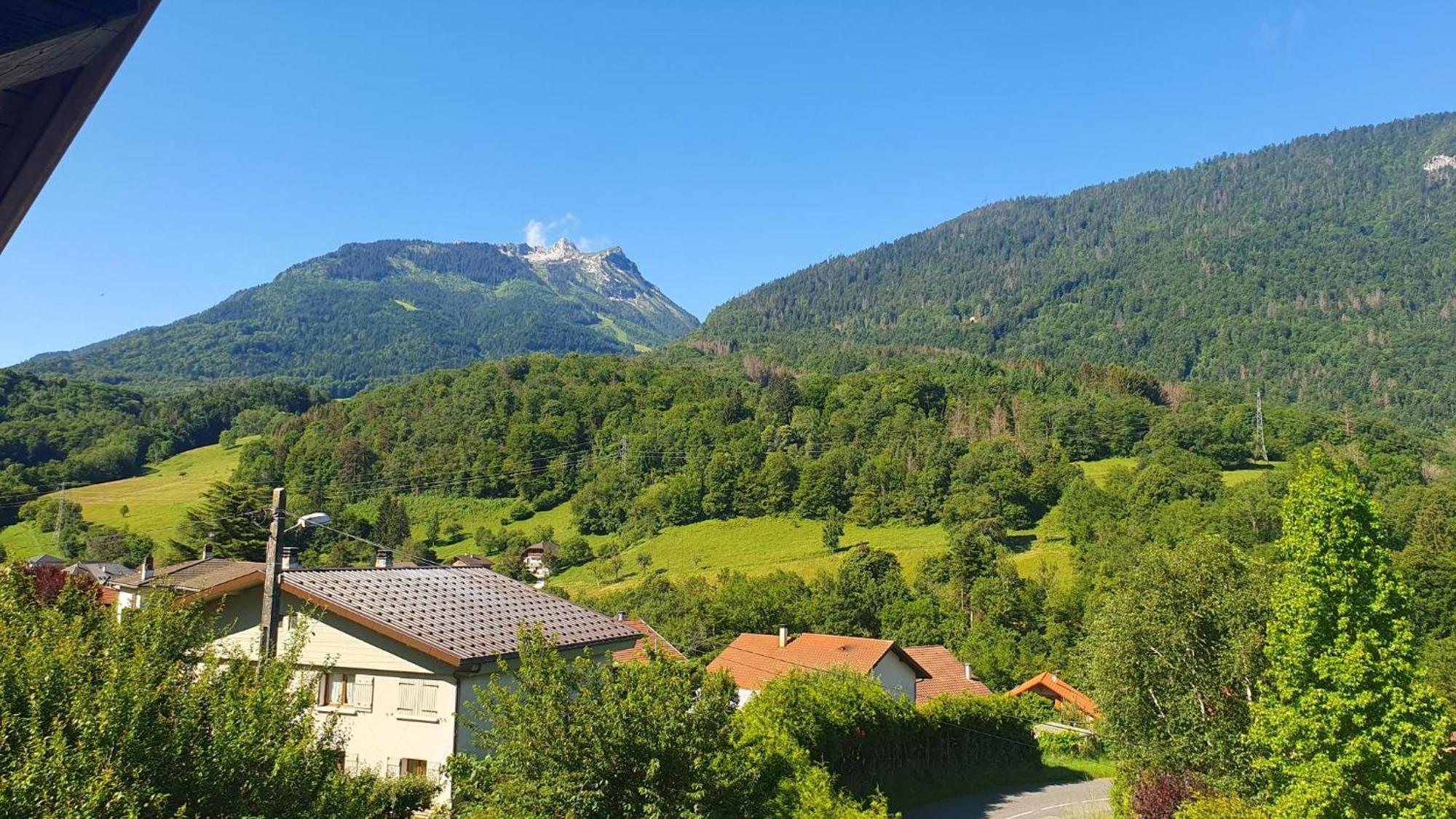Agreable T3 Entre Lac Et Montagne 塞特内 外观 照片