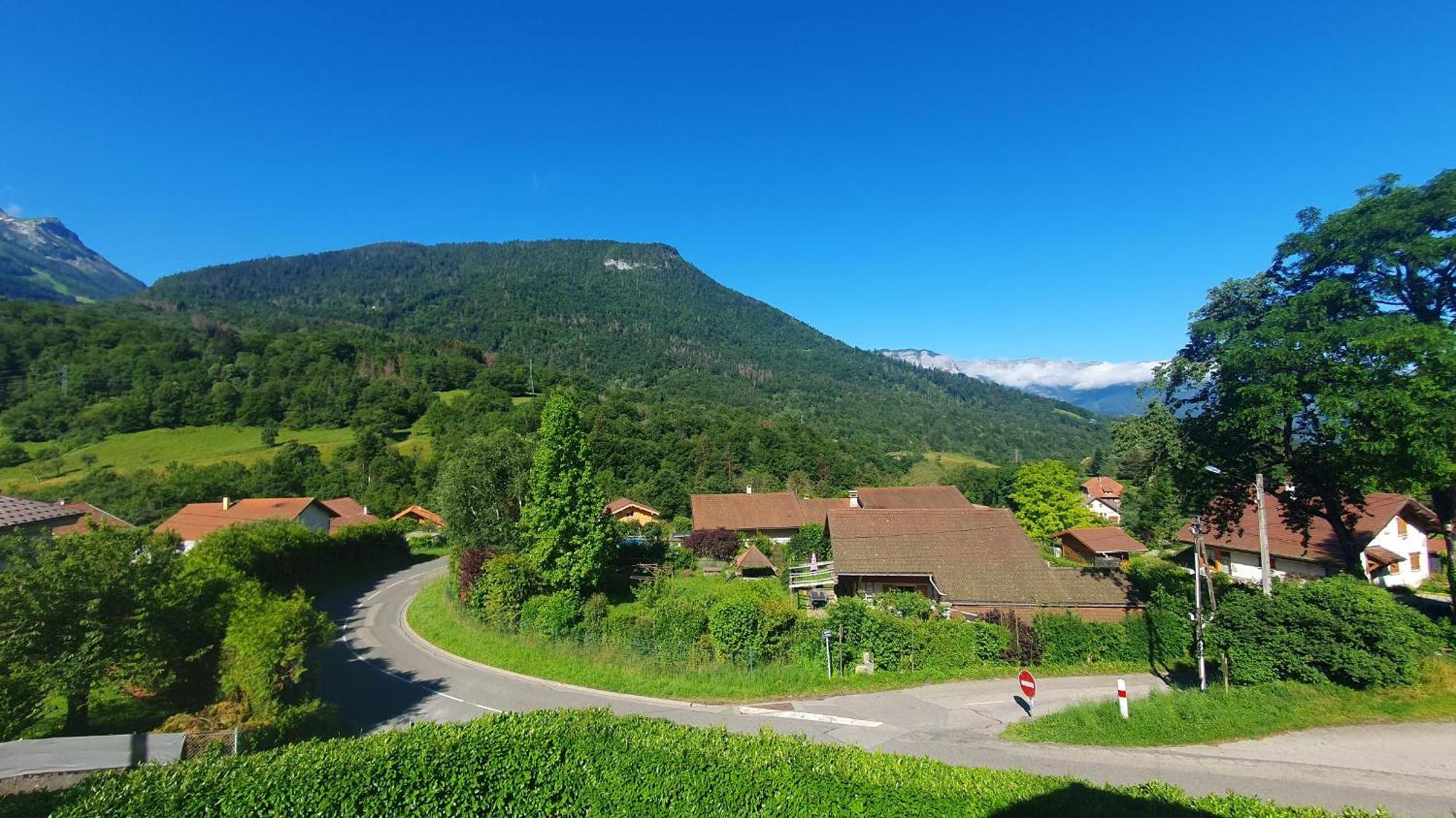 Agreable T3 Entre Lac Et Montagne 塞特内 外观 照片