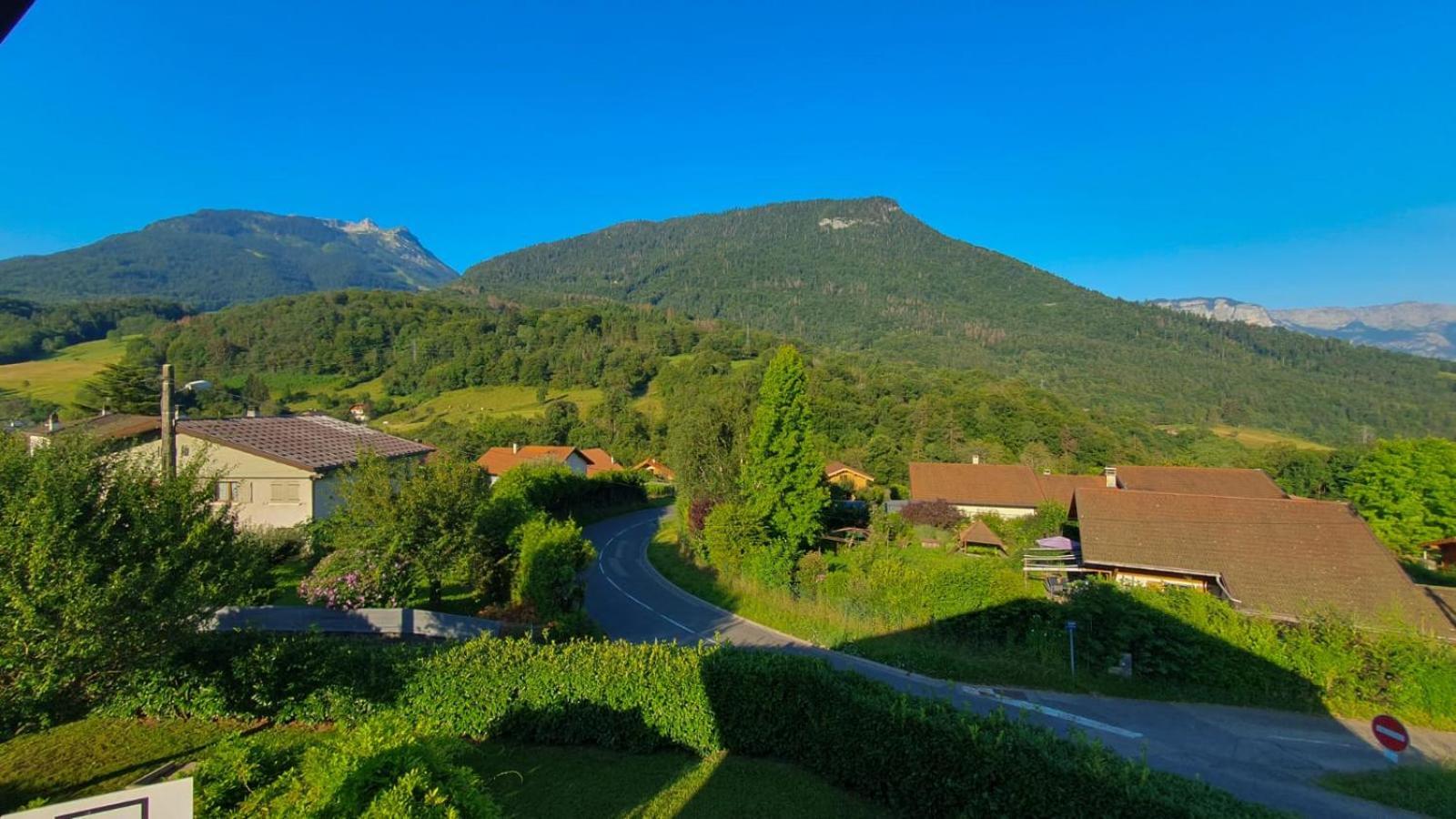 Agreable T3 Entre Lac Et Montagne 塞特内 外观 照片
